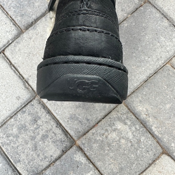 Women’s Ugg Leather Boots Size 9 - Picture 5 of 5